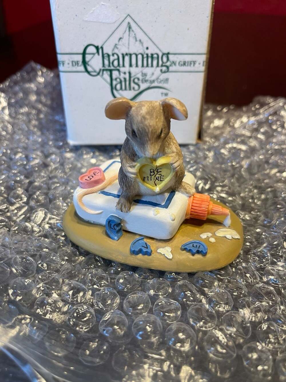 Charming Tails Mender Of Broken Hearts Mouse Figurine by Dean Griff